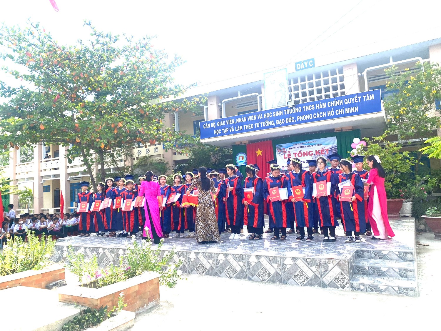 Lễ tổng kết năm học 2023-2024