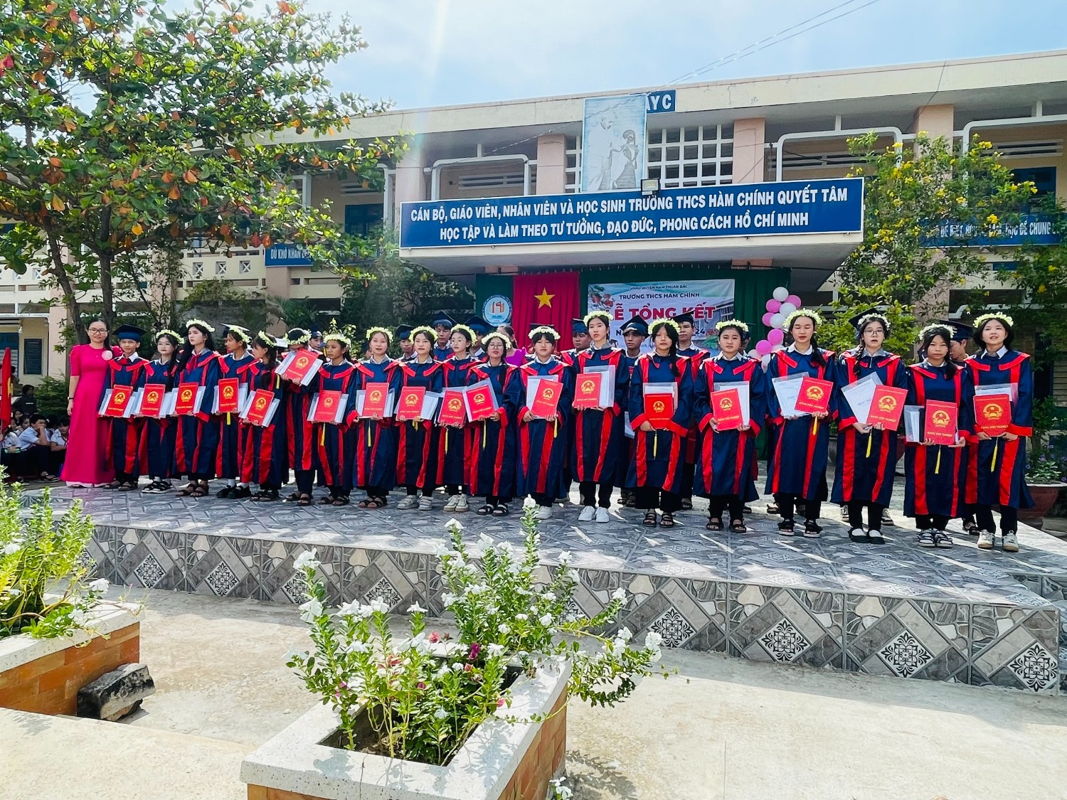 Lễ tổng kết năm học 2023-2024