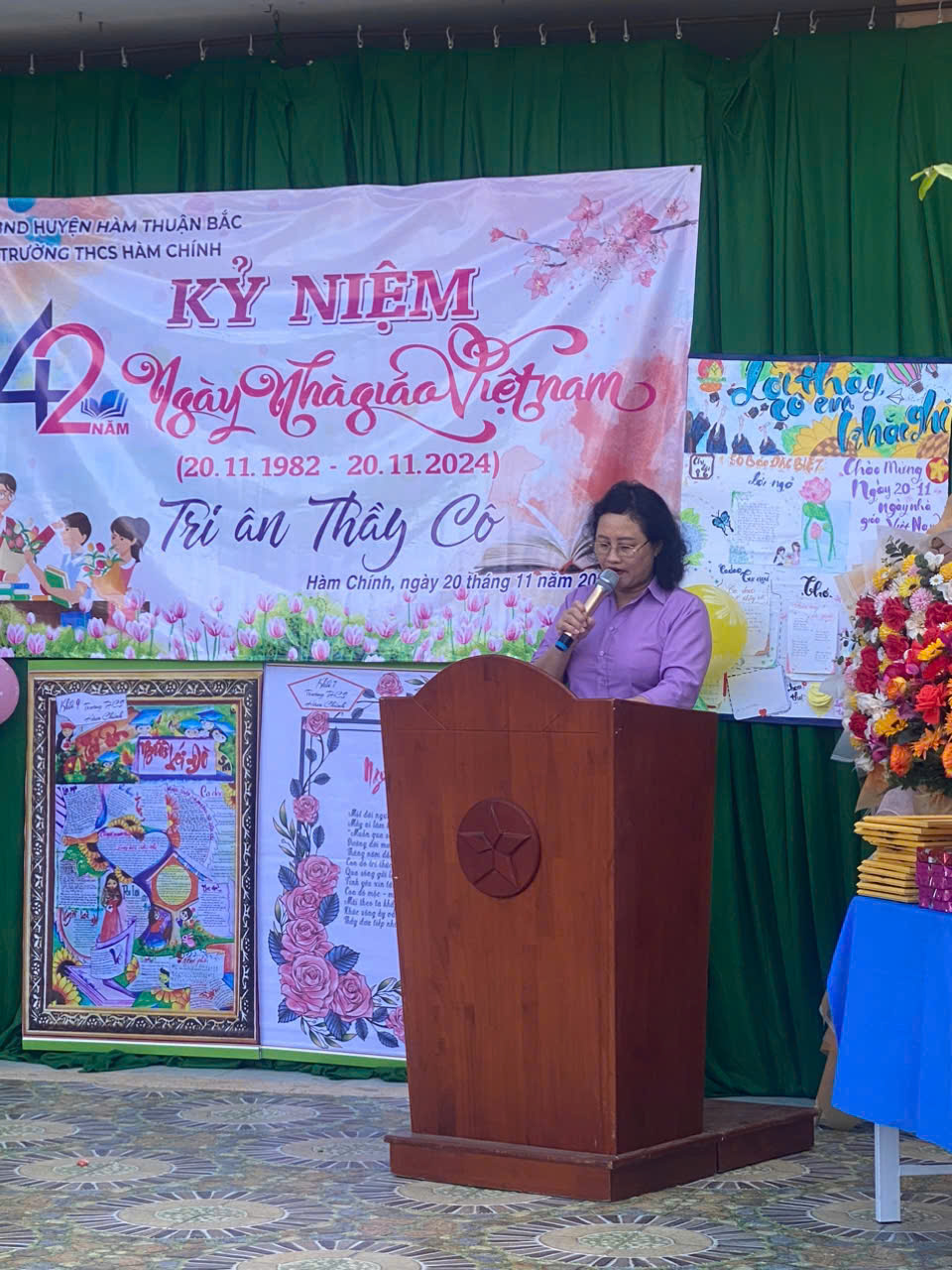 Lễ kỉ niệm 42 năm ngày Nhà giáo Việt Nam 20/11