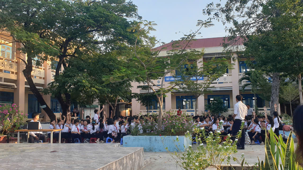 Tuyên truyền sử dụng điện an toàn, tiết kiệm