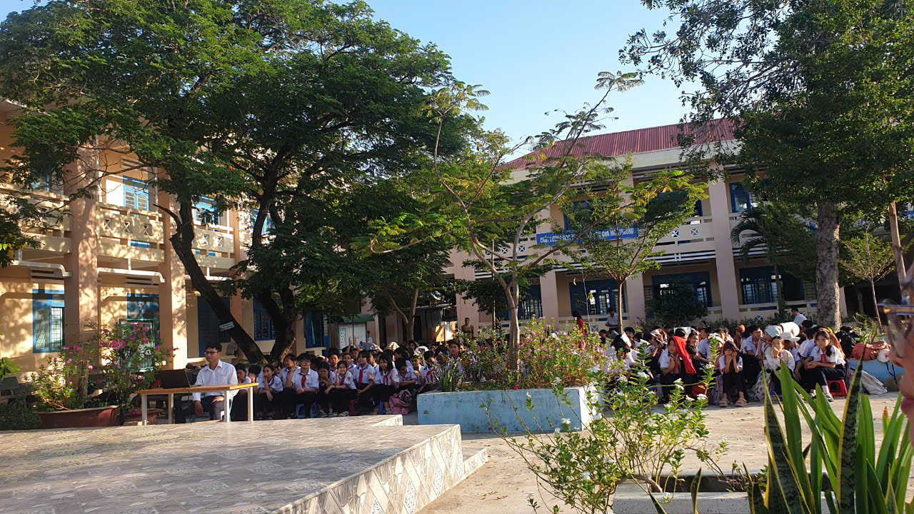 Tuyên truyền sử dụng điện an toàn, tiết kiệm