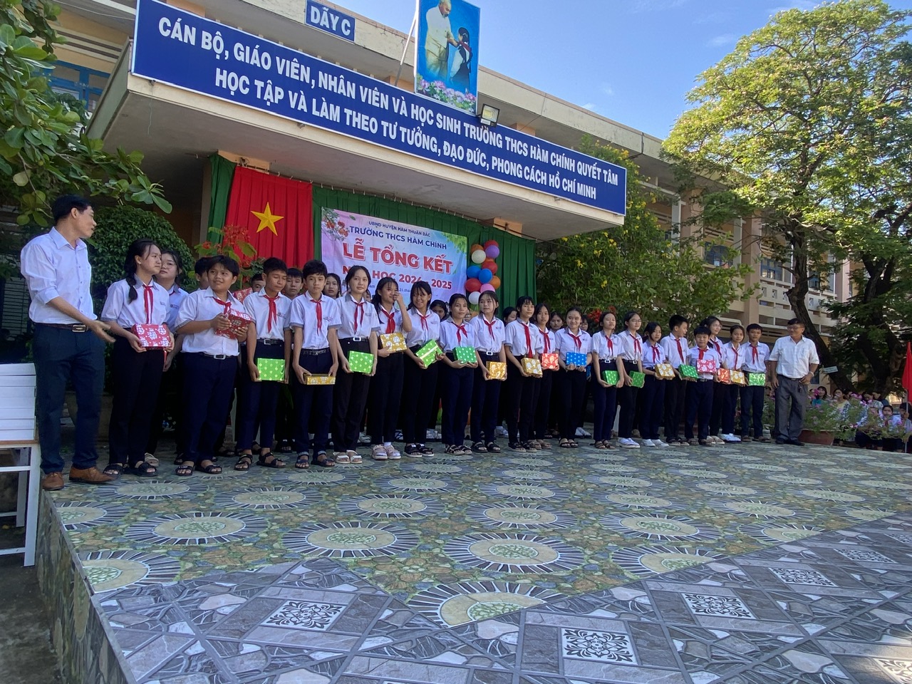 Lễ Tổng kết năm học 2024-2025