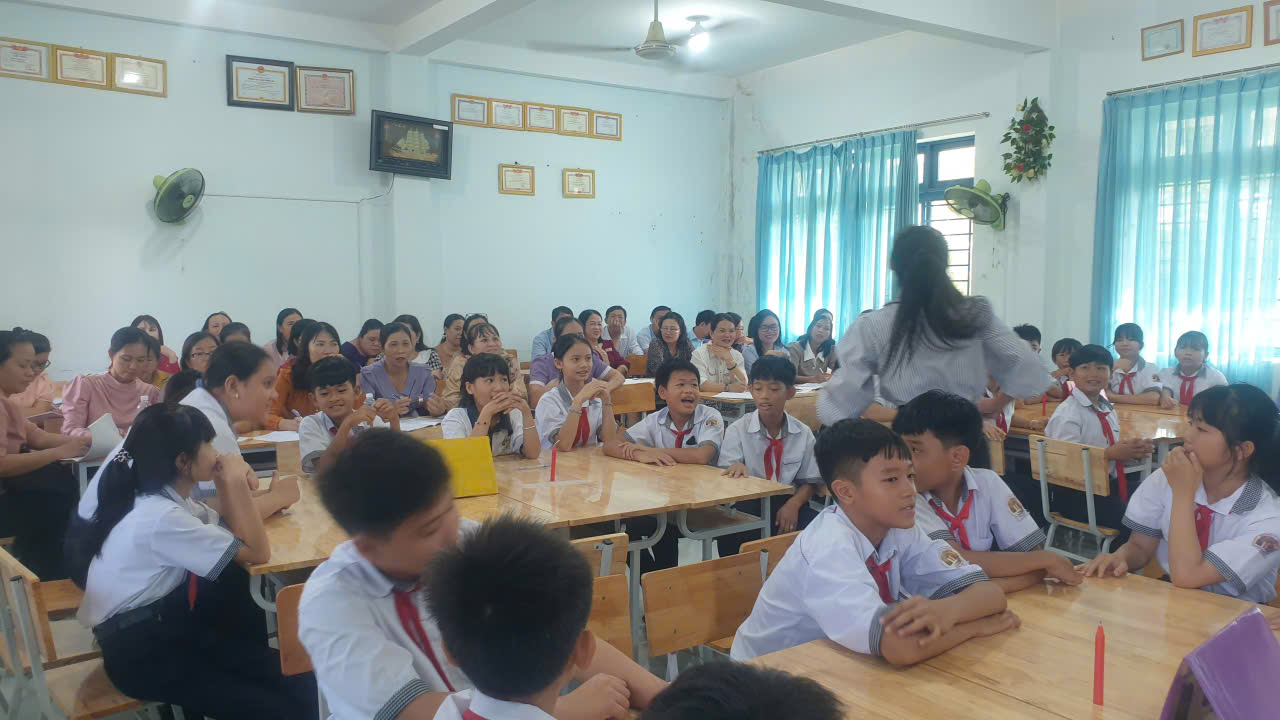 Tiết dạy Chuyên đề cấp trường_Tổ NT-GDTC