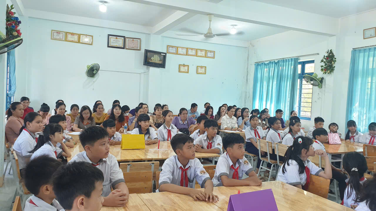 Tiết dạy Chuyên đề cấp trường_Tổ NT-GDTC