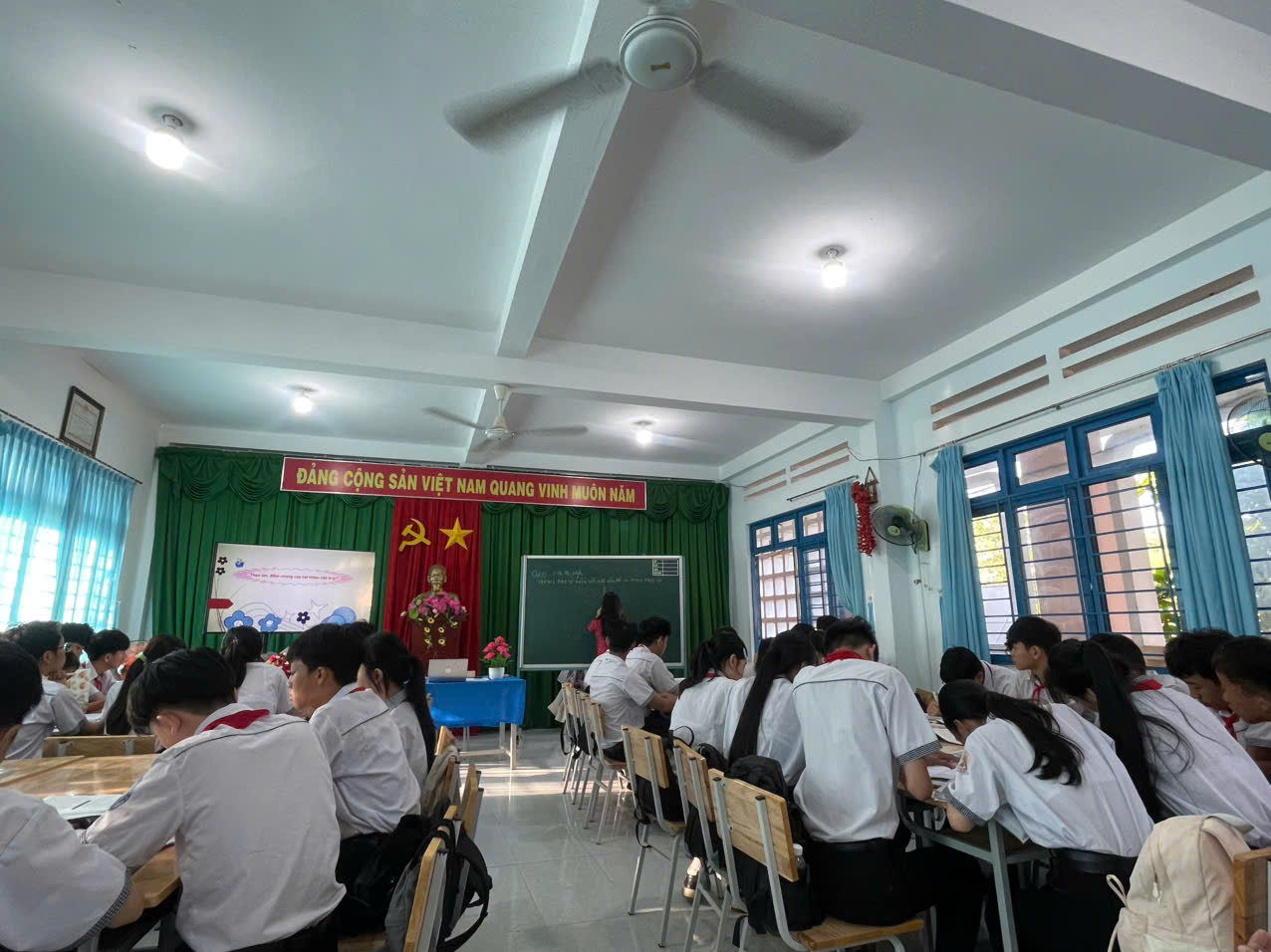 Tiết dạy chuyên đề cấp trường tổ Ngữ văn